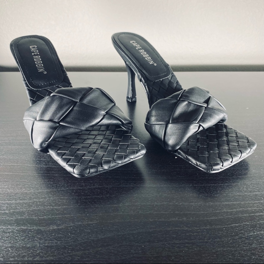 Cape Robbin Black Quilted Kitten Heel